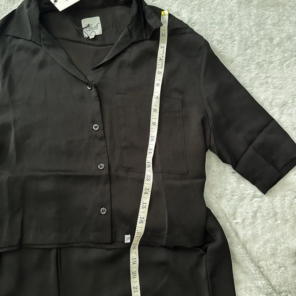 NWT- PLUSH x REVOLVE Black Silky Cropped Pajama Set